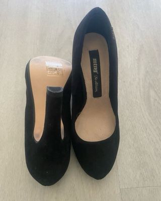 Tacones negros Mustang mujer