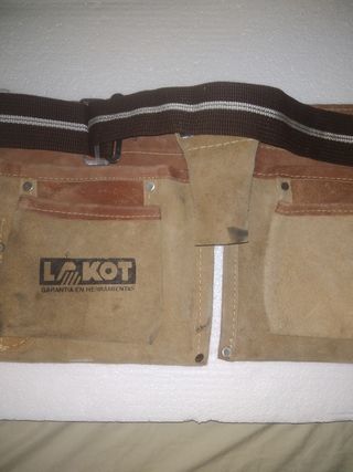 CINTURON HERRAMIENTAS LAKOT + POLAINAS