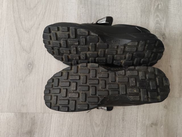 Zapatillas Cofra seguridad - negras
