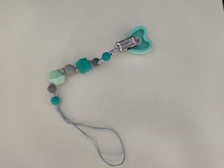Collar de lactancia y chupetero