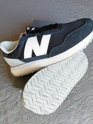 Zapatillas New Balance 237 talla 43 negro