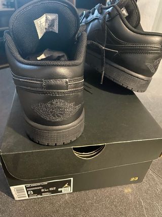 NIKE AIR JORDAN 1 Low Nero / Black