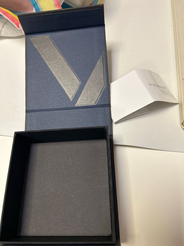Caja pulsera Viceroy