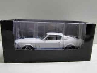 COCHE A ESCALA 1/24 NUEVO (171617)