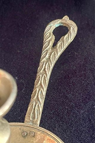 ANTIGUA PALMATORIA DE BRONCE