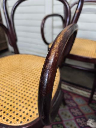 Sillas antiguas thonet. O estilo thonet