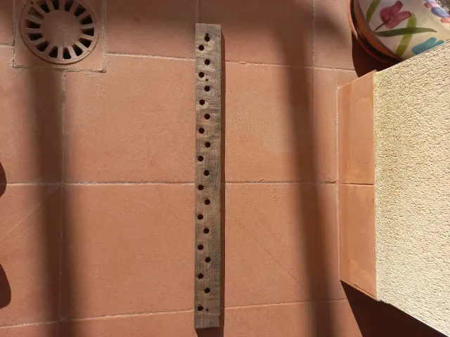 Perchero madera artesanal colgador