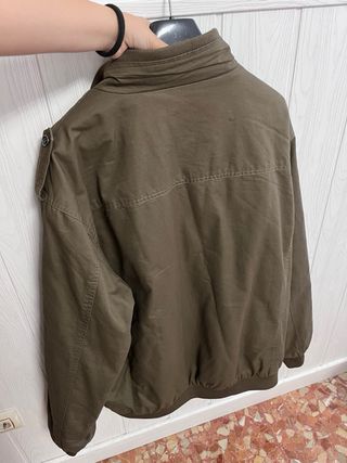 Chaqueta militar Tacvasen