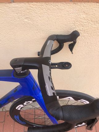 Bicicleta de carretera FUJI