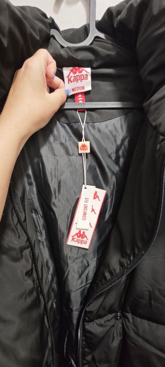 Chaquetón Kappa negro acolchado