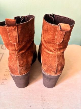 Botines Marrón Ante