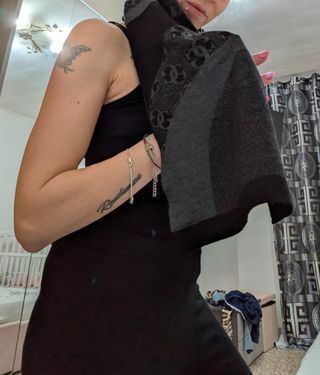 Sciarpa donna grigio-nera