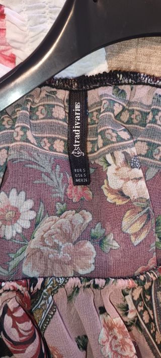 Blusa Stradivarius floral