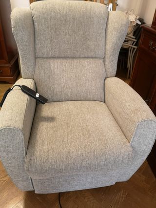 Sofá eléctrico reclinable