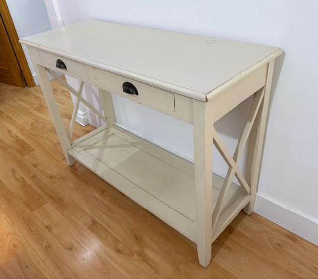 Mesa de entrada,mueble y espejo,todo de madera