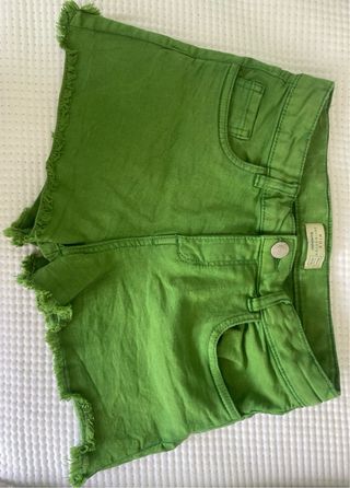 Short verde con flecos - Zara Kids Talla 13-14 (164 cm)