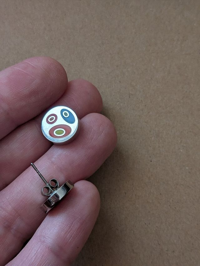 Pulsera y pendientes Swatch multicolor