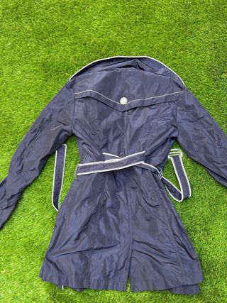 Chaqueta niña impermeable azul marino