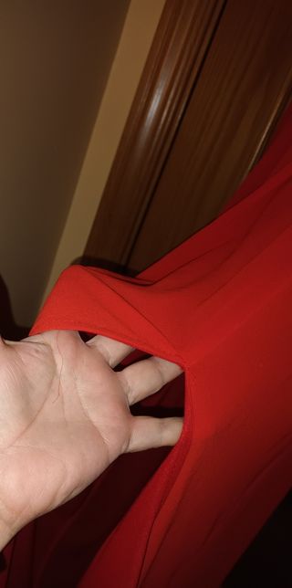 Vestido rojo fiesta S/36 Charms