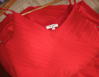 Vestido rojo fiesta S/36 Charms