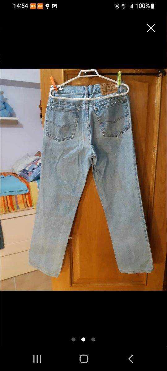 Vaqueros hombre azul