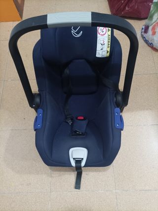 Maxicosi KOOS para coche y carrito