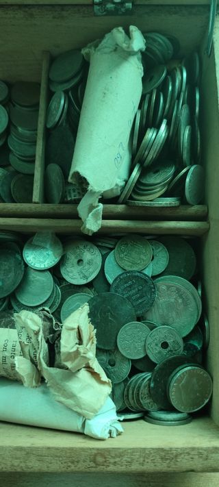 ¡Lote enorme de monedas antiguas!
