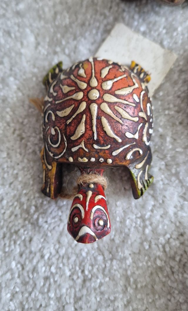 Collezione Tartarughe in legno RICHIEDERE PREZZO