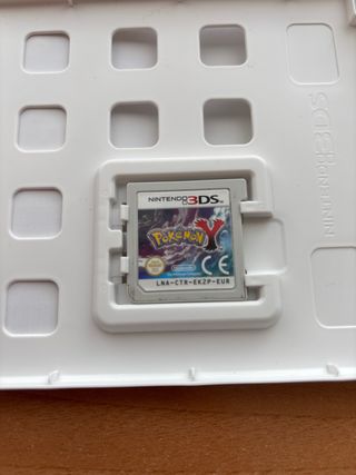 Pokemon Y - Nintendo 3DS