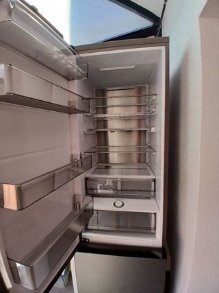Frigorífico Samsung BESPOKE RB38A7B6A69