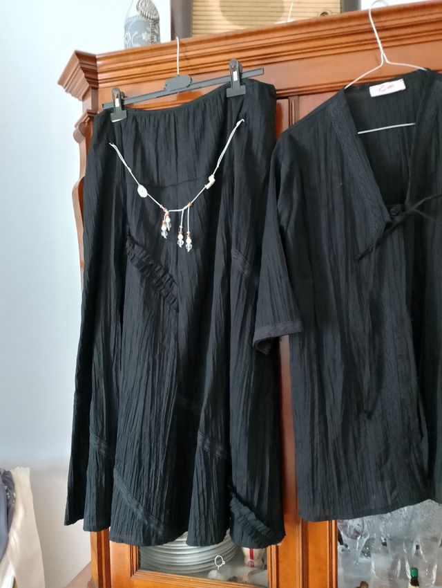 Gonna lunga nera + casacca