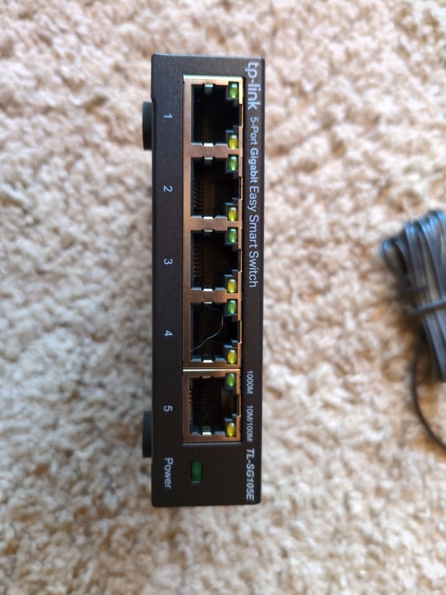 Switch TP-Link TL-SG105E 5 puertos Gigabit