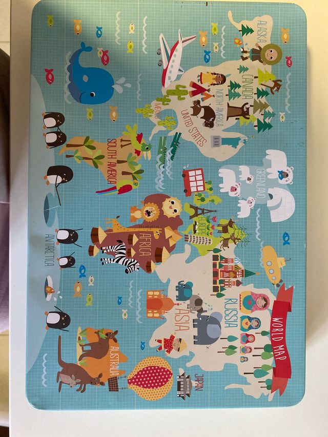 Puzzle dei continenti animali