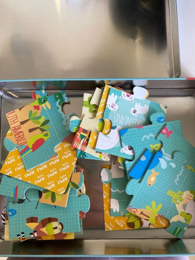 Puzzle dei continenti animali