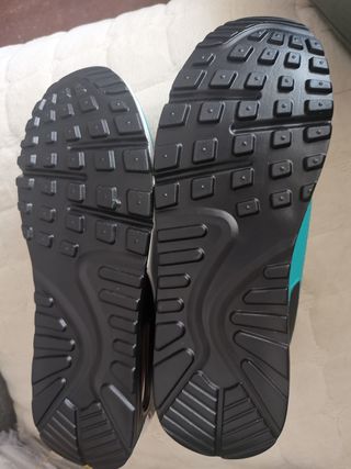 Zapatillas deportivas unisex talla 40