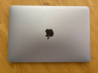 MacBook Pro 13" 2019 - i5