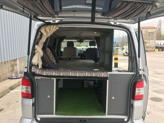 Vw Transporter. T5 camper