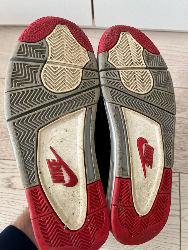 Nike Air Jordan 4 Retro Bred 2019