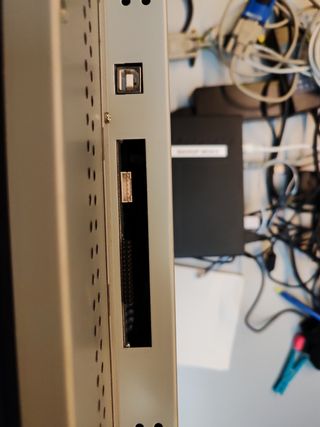 Monitor táctil general touch