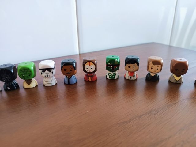 24 Figuras Star Wars Completas