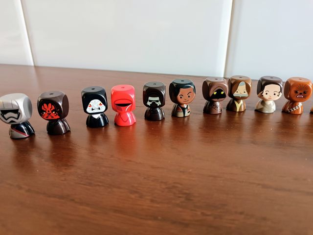 24 Figuras Star Wars Completas