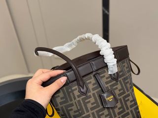Bolso mágico de Fendi