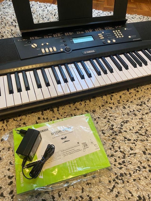 Teclado electrico Yamaha