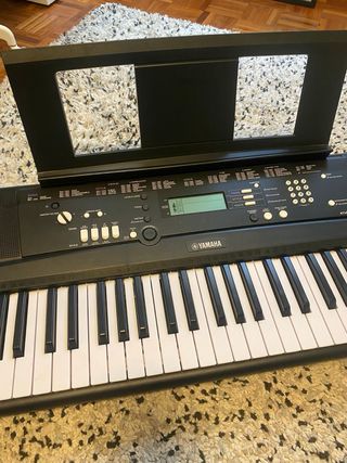 Teclado electrico Yamaha