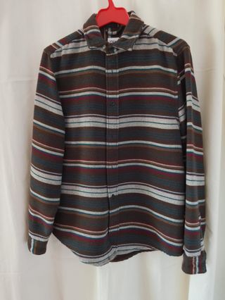 Sobrecamisa estructura rayas. ZARA. Talla S