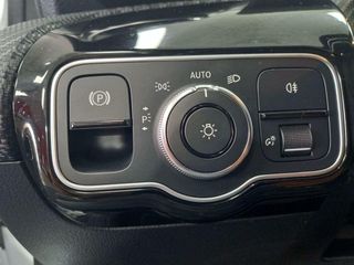 Mercedes Clase A 250 E BUSINESS LINE 8G-DCT