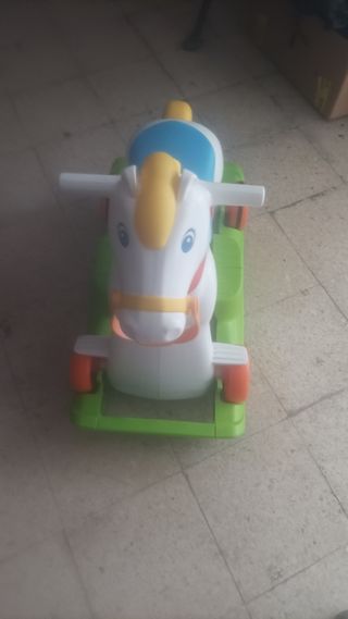 Caballo balancín Chicco