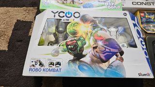 Lote juguetes niños: LEGO, robot, etc.