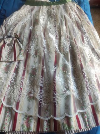 TRAJE FALLERA HUERTANA. 