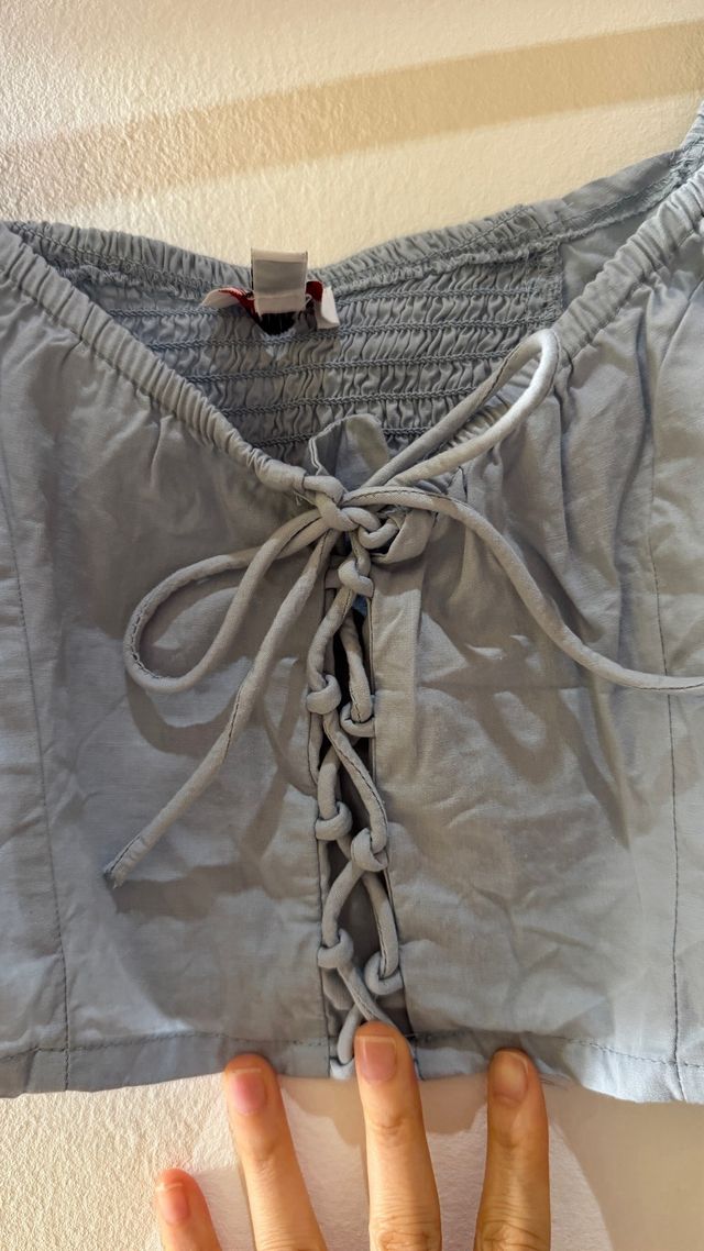 Top corto blu estivo